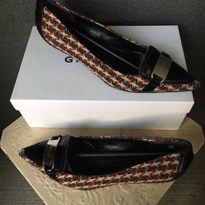 NWOT Givenchy Rust Tweed Kitten Heels